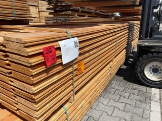 Ca. 112x Douglas Wisselsponning/Halfhoutsrabat, 18x190mm, lengte 500cm